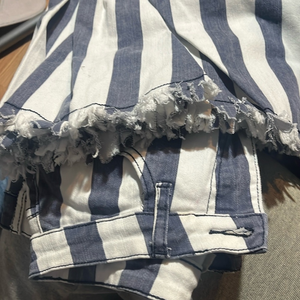 Blue stripped flares